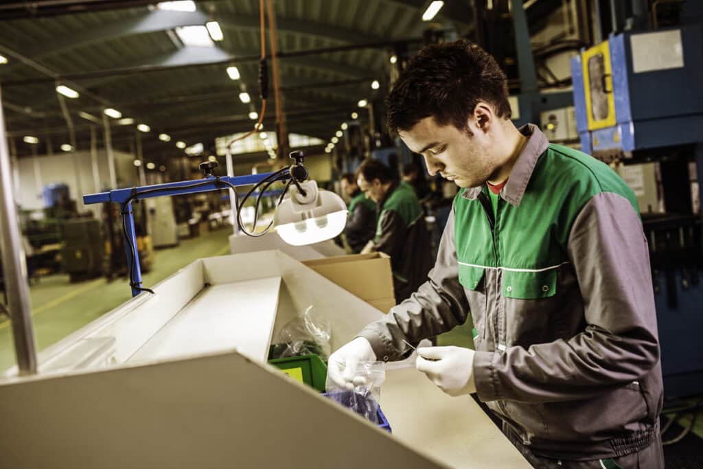 3 Common Interview Questions For Manufacturing Jobs - Westside Personnel